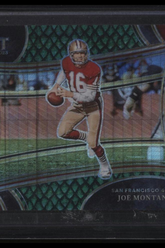 2023 Panini Select #383 Joe Montana Dragon Scale Prizms #/70